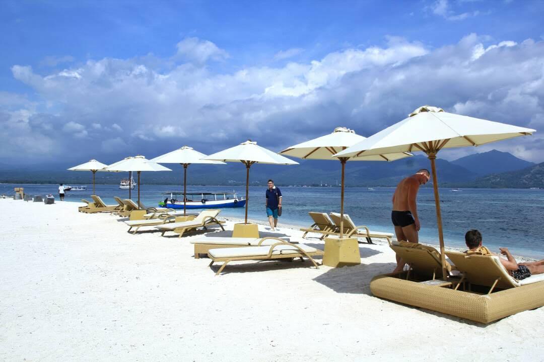 吉利阿尔 Gili Buana旅舍 外观 照片