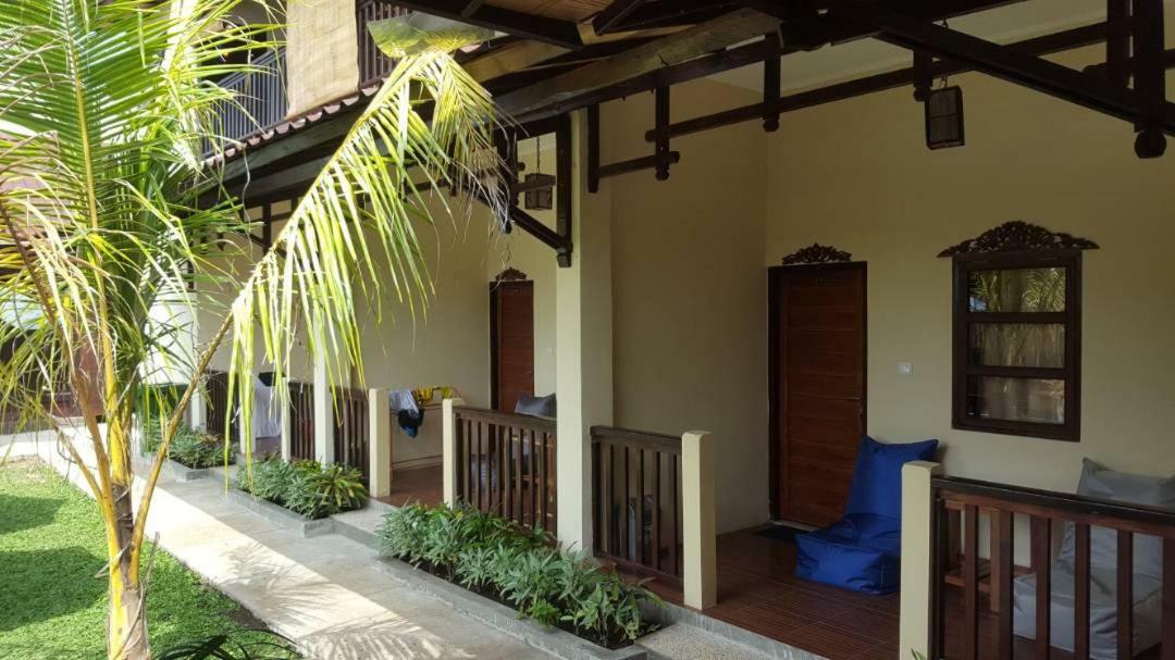 吉利阿尔 Gili Buana旅舍 外观 照片